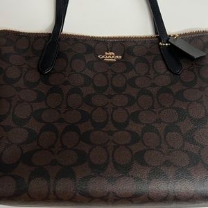 Authentic Leather COACH medium sized tote